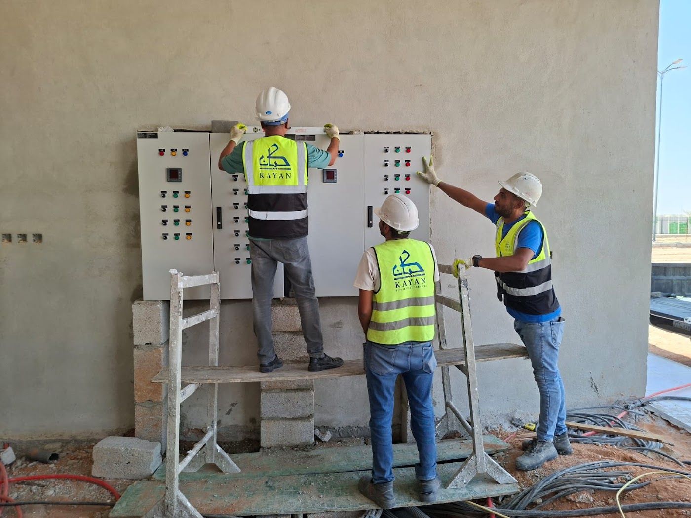 تركيب لوحات كهربائية | Electrical panel installation